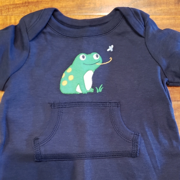 Gymboree NWT 0-3 months boys navy blue frog embroidered romper - Picture 2 of 5